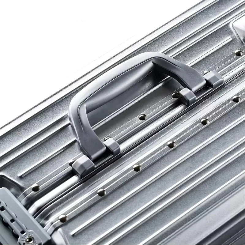 Aluminium Rollkoffer Vertikal | Geschäftsreise
