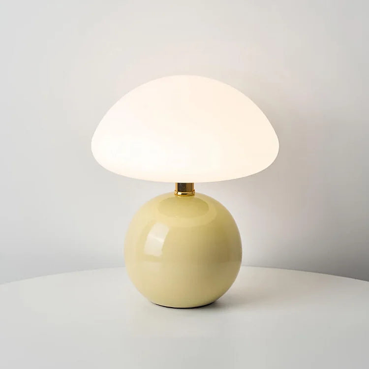 Camille | Elegante Pilz-Tischlampe im französischen Design