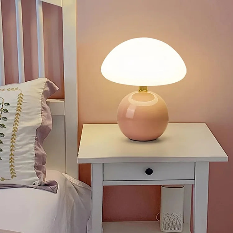 Camille | Elegante Pilz-Tischlampe im französischen Design