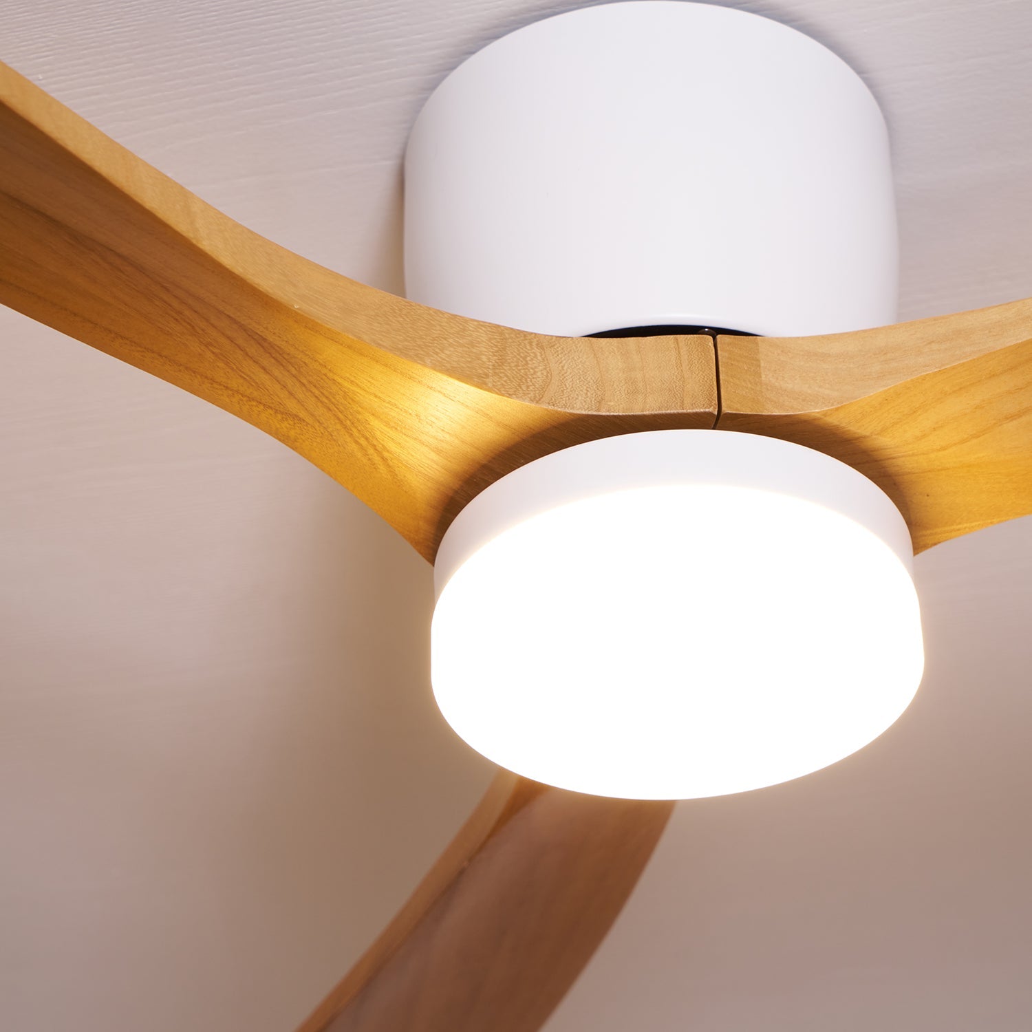 Deckenventilator Holz LED Design | Wohnzimmer