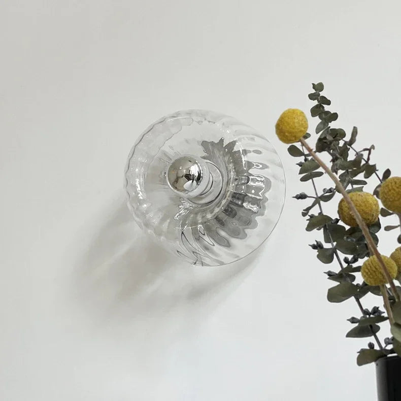 Mael | Nordische Wandleuchte im Bauhaus-Stil mit Glasreflexion