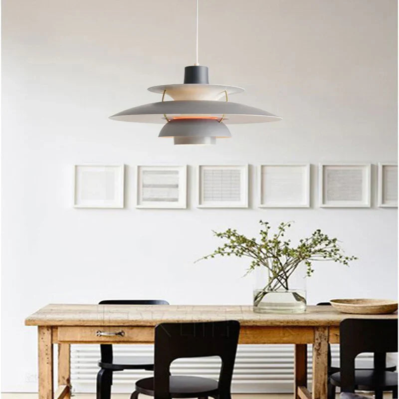 Milan | LED Pendelleuchte im Modernen Design