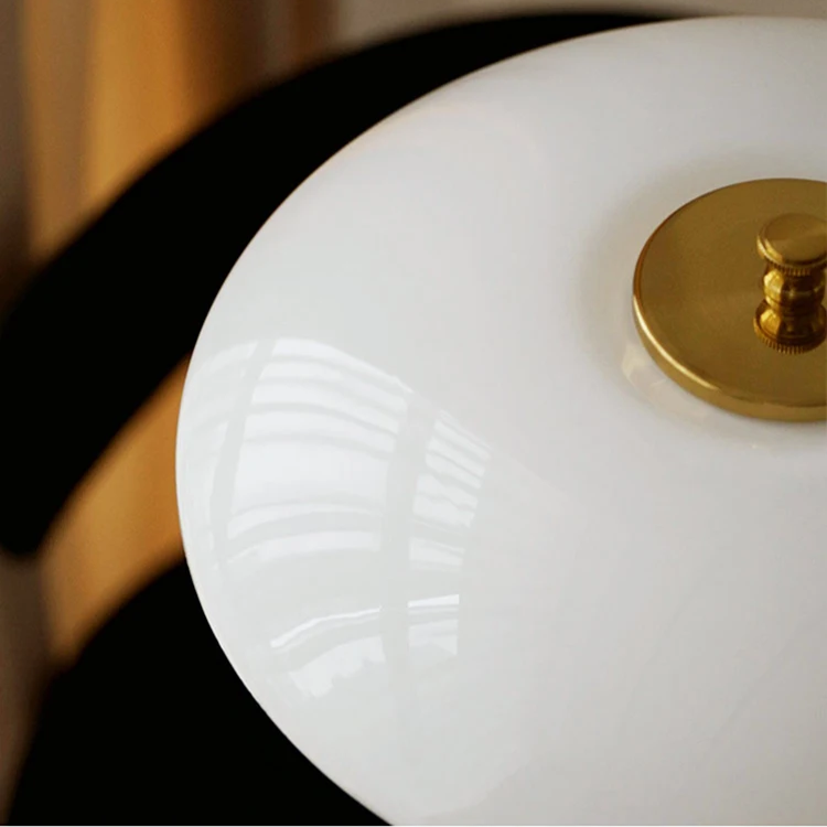 Nachttischlampe Glas Retro Design | Schlafzimmer
