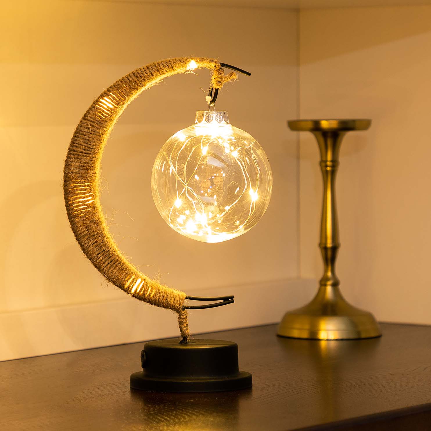Nachttischlampe Mond Design LED | Schlafzimmer