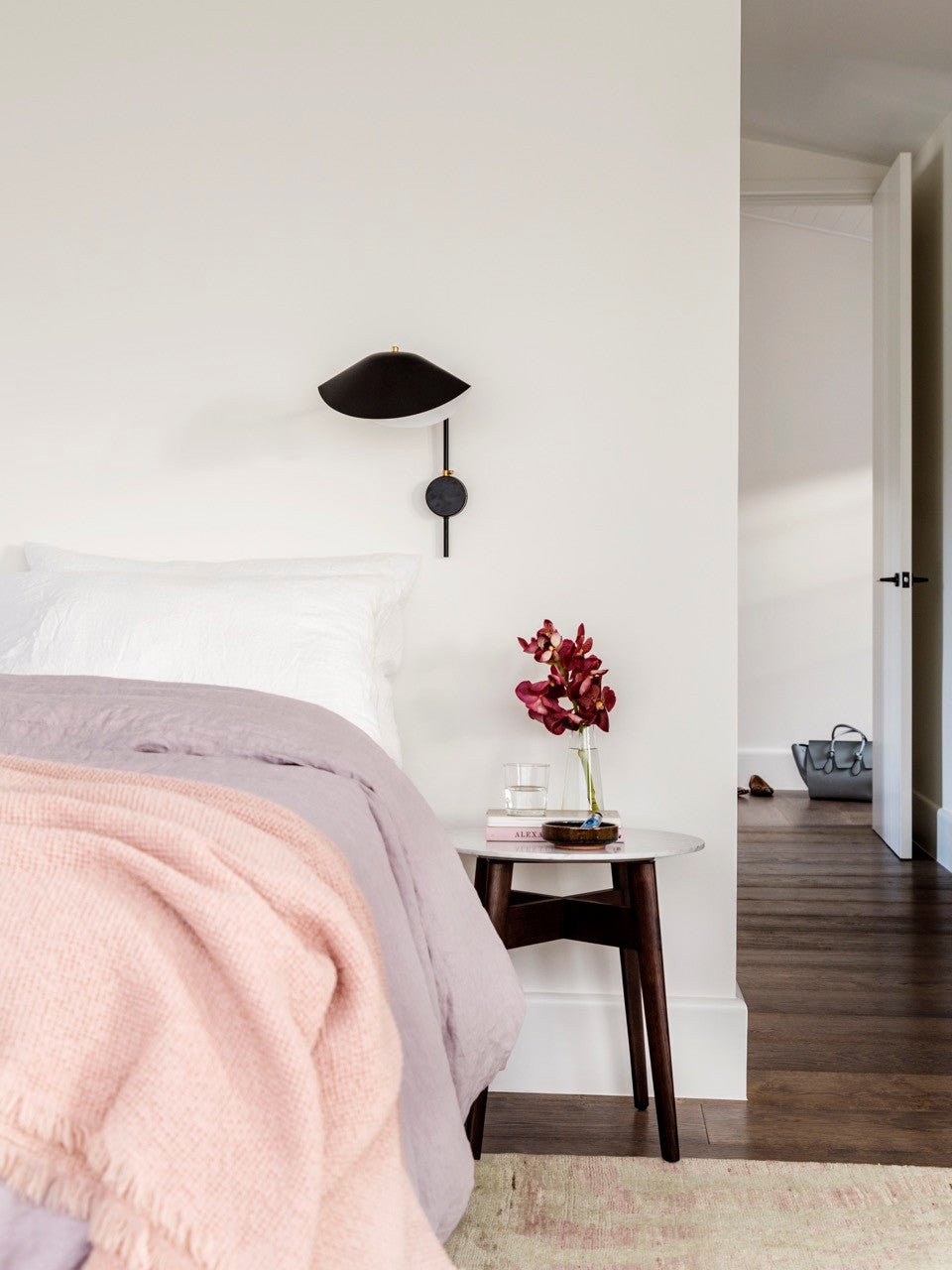 Nerio | Schwenkbare Designer-Wandleuchte