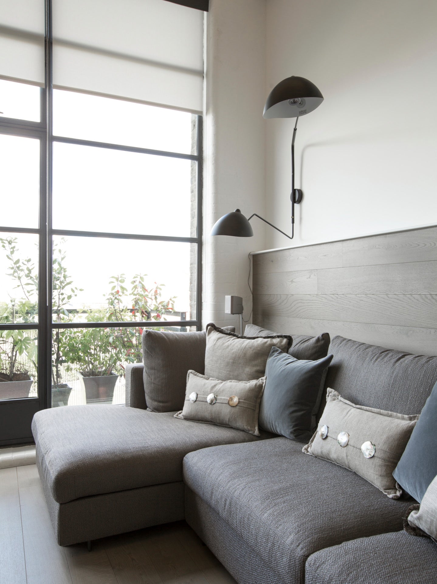 Nerio | Schwenkbare Designer-Wandleuchte