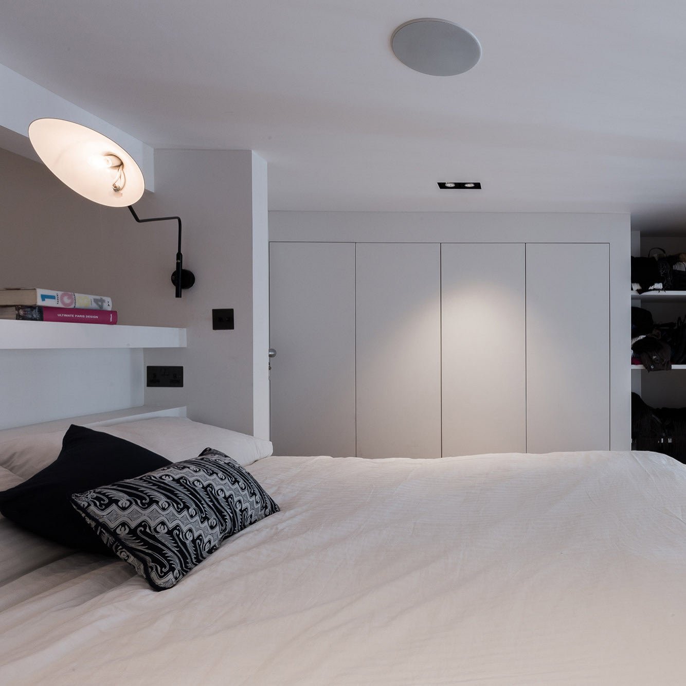 Nerio | Schwenkbare Designer-Wandleuchte