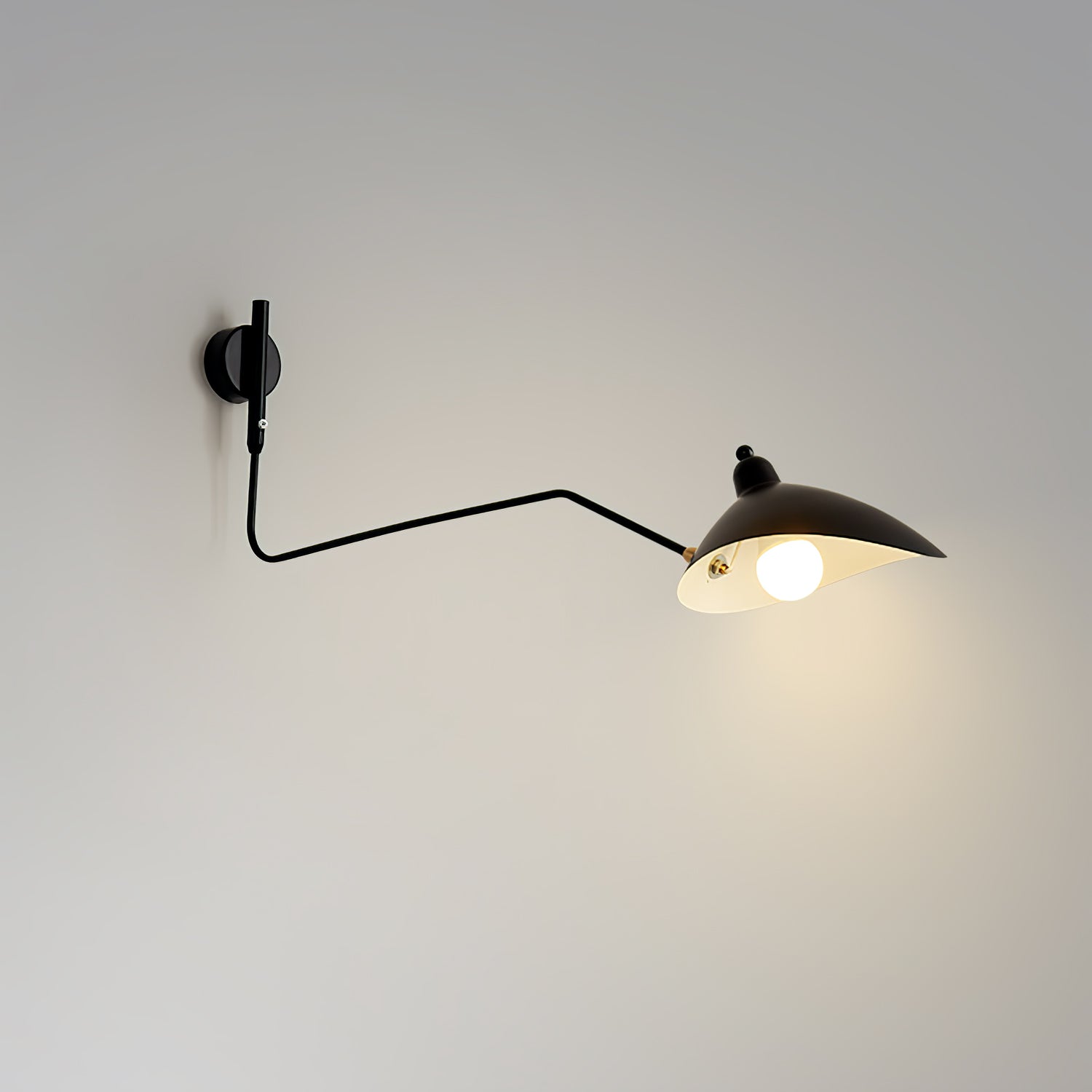 Nerio | Schwenkbare Designer-Wandleuchte