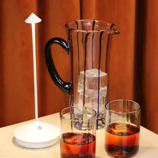 Nilo | Kabellose LED-Tischleuchte im minimalistischen Design