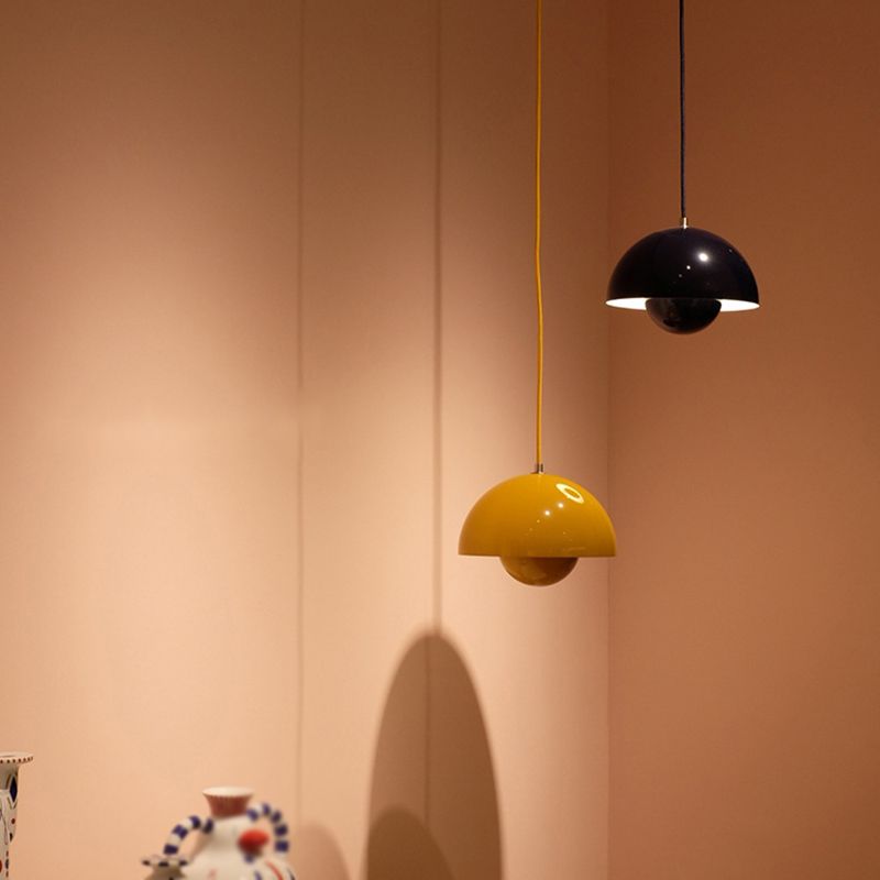 Nilo | LED Pendelleuchte im Farbigem Retro-Design