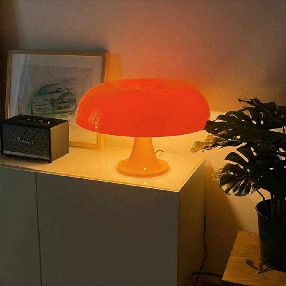 Oriol | Pilzförmige Tischlampe im Retro-Stil
