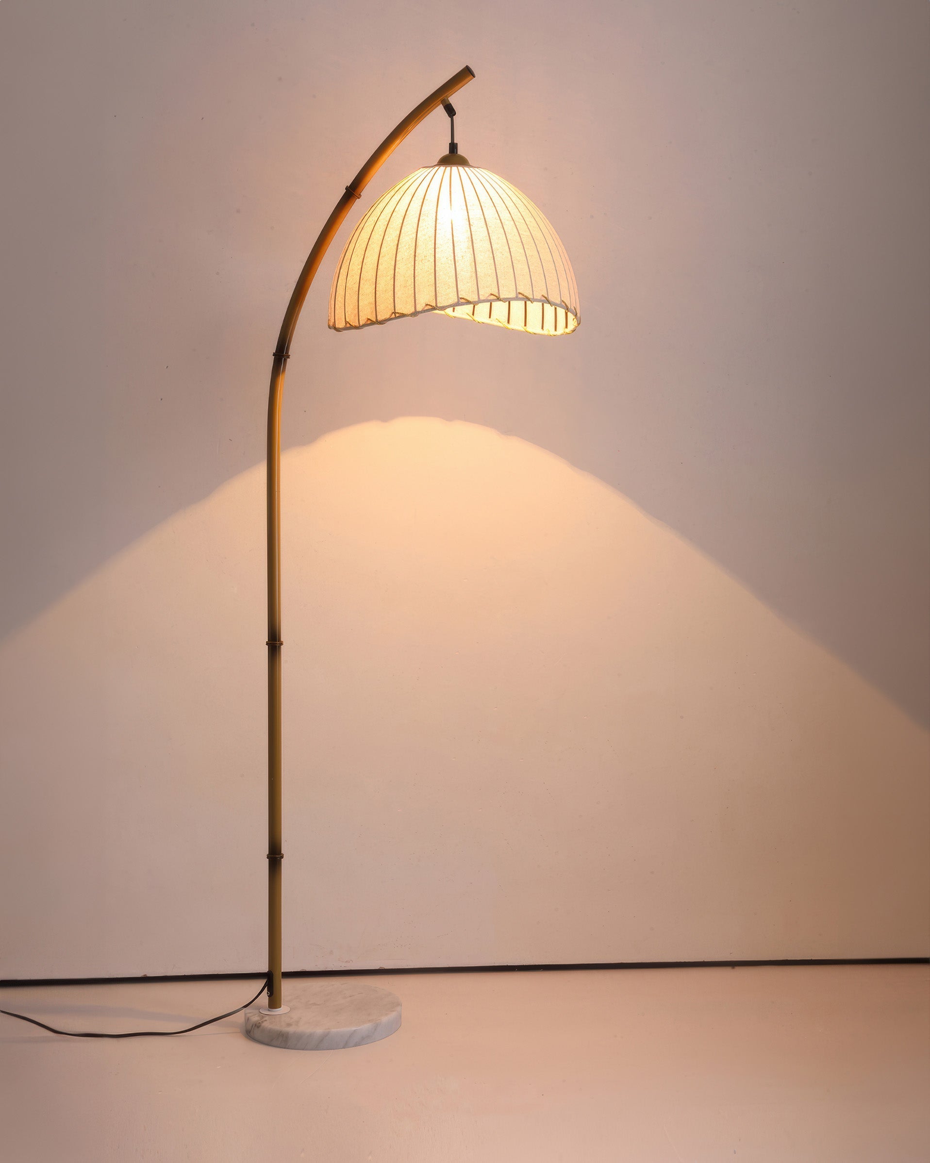 Stehlampe Retro Schirm Indirekt | Wohnzimmer