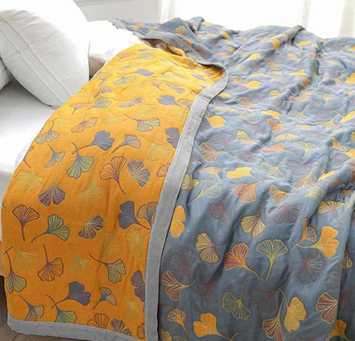 Tagesdecke mit Ginkgo Muster für Bett & Sofa