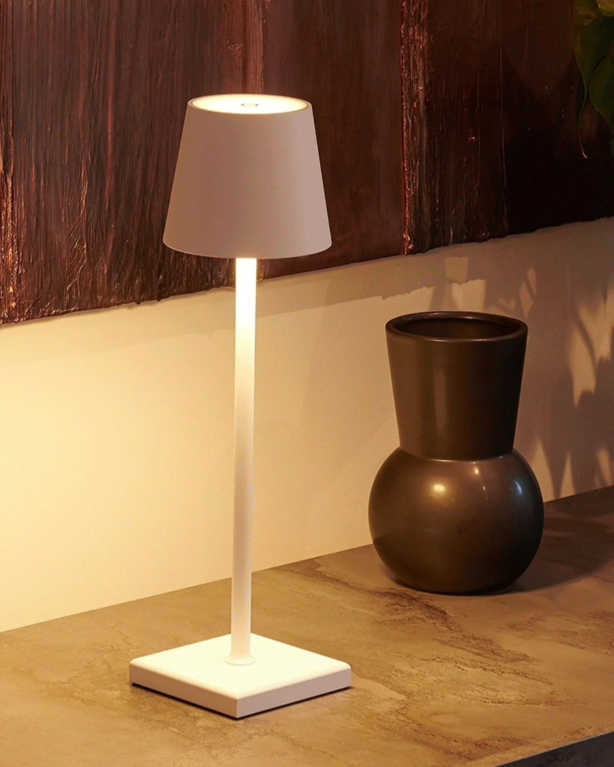 Tischlampe Metall Modern LED | Wohnzimmer