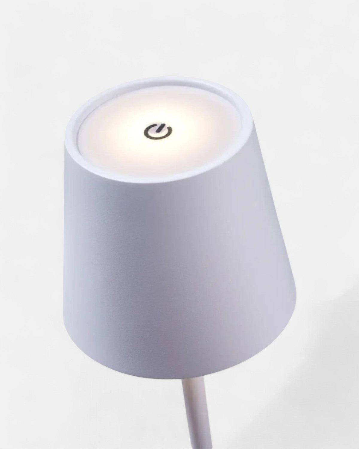 Tischlampe Metall Modern LED | Wohnzimmer