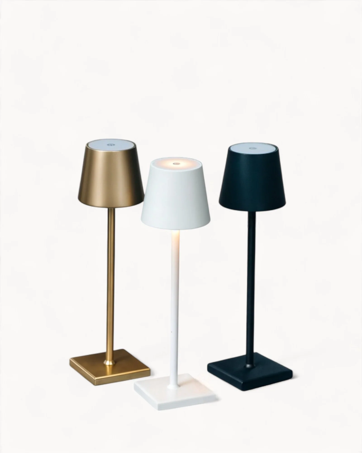 Tischlampe Metall Modern LED | Wohnzimmer