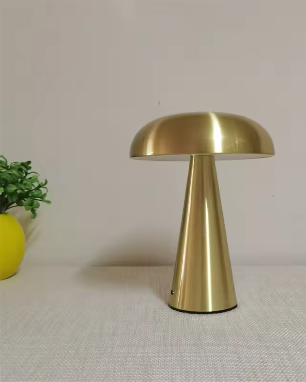 Tischlampe Metall Pilzform Modern | Wohnzimmer