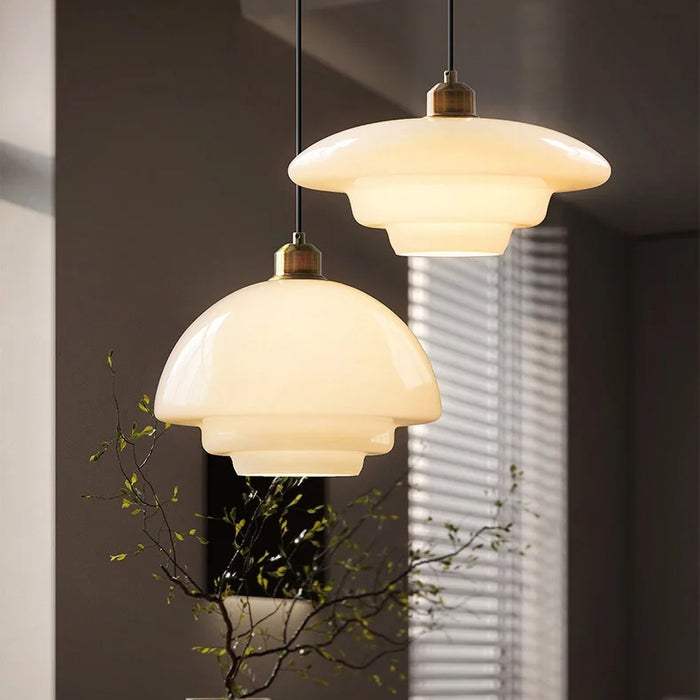 Aeris | Pendelleuchte aus Glas im Weichen Retro-Look