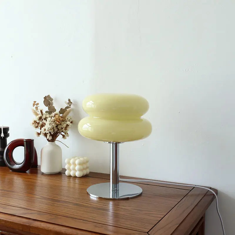 Lior | LED Tischlampe im Wohnzimmer Stil
