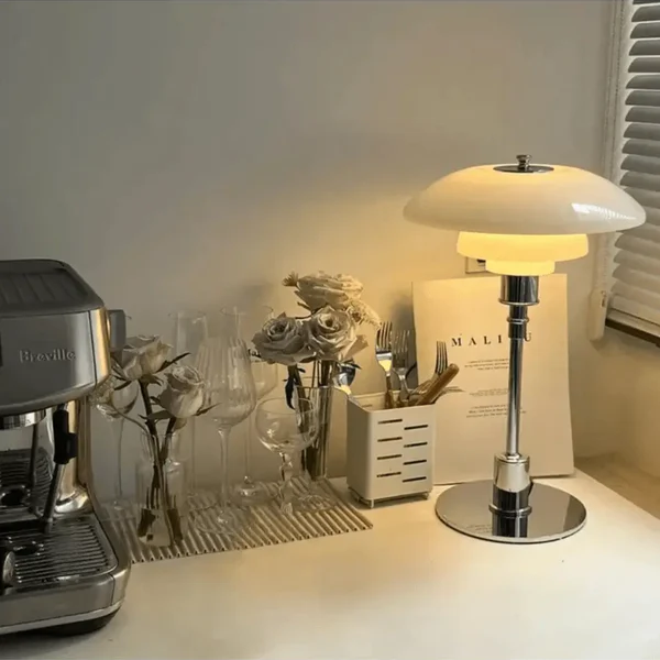 Nachttischlampe Glas Retro Design | Schlafzimmer