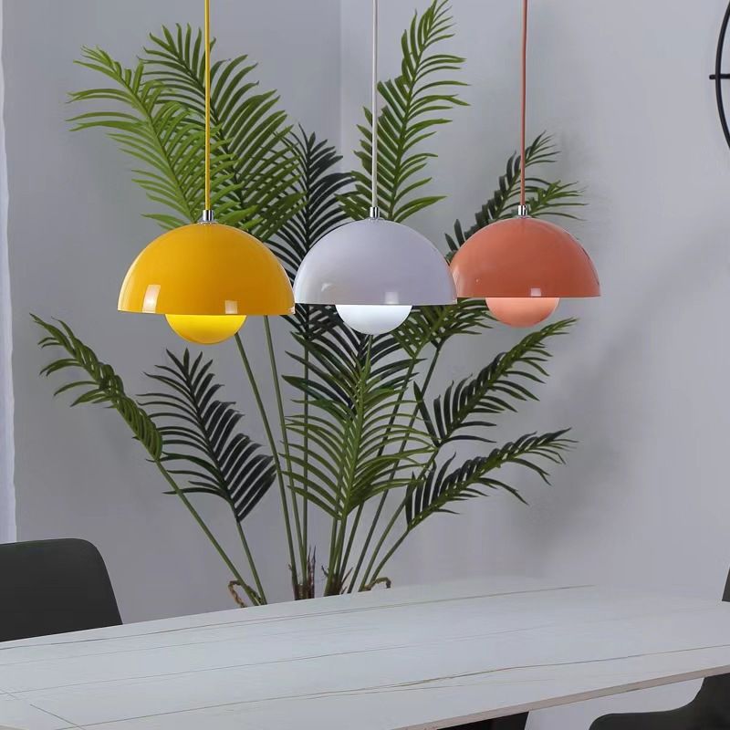 Nilo | LED Pendelleuchte im Farbigem Retro-Design