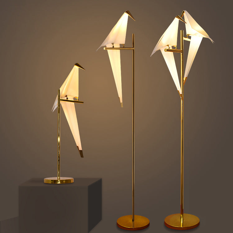 Ori's Zeitloses Design | Magnetische Vogel-Stehlampe