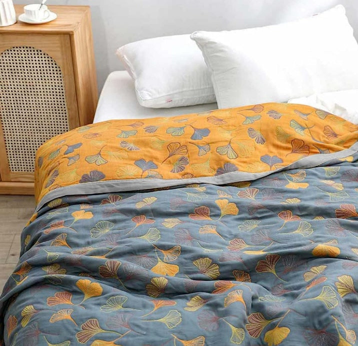 Tagesdecke mit Ginkgo Muster für Bett & Sofa